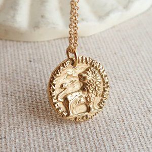 NEW 18K Gold Plated Vintage Lion Coin Necklace